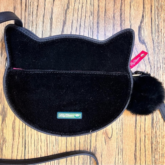 Lily Bloom Cat Face Bag Purse Small Black Pink Velvet Clean RARE Long Strap - Picture 5 of 8
